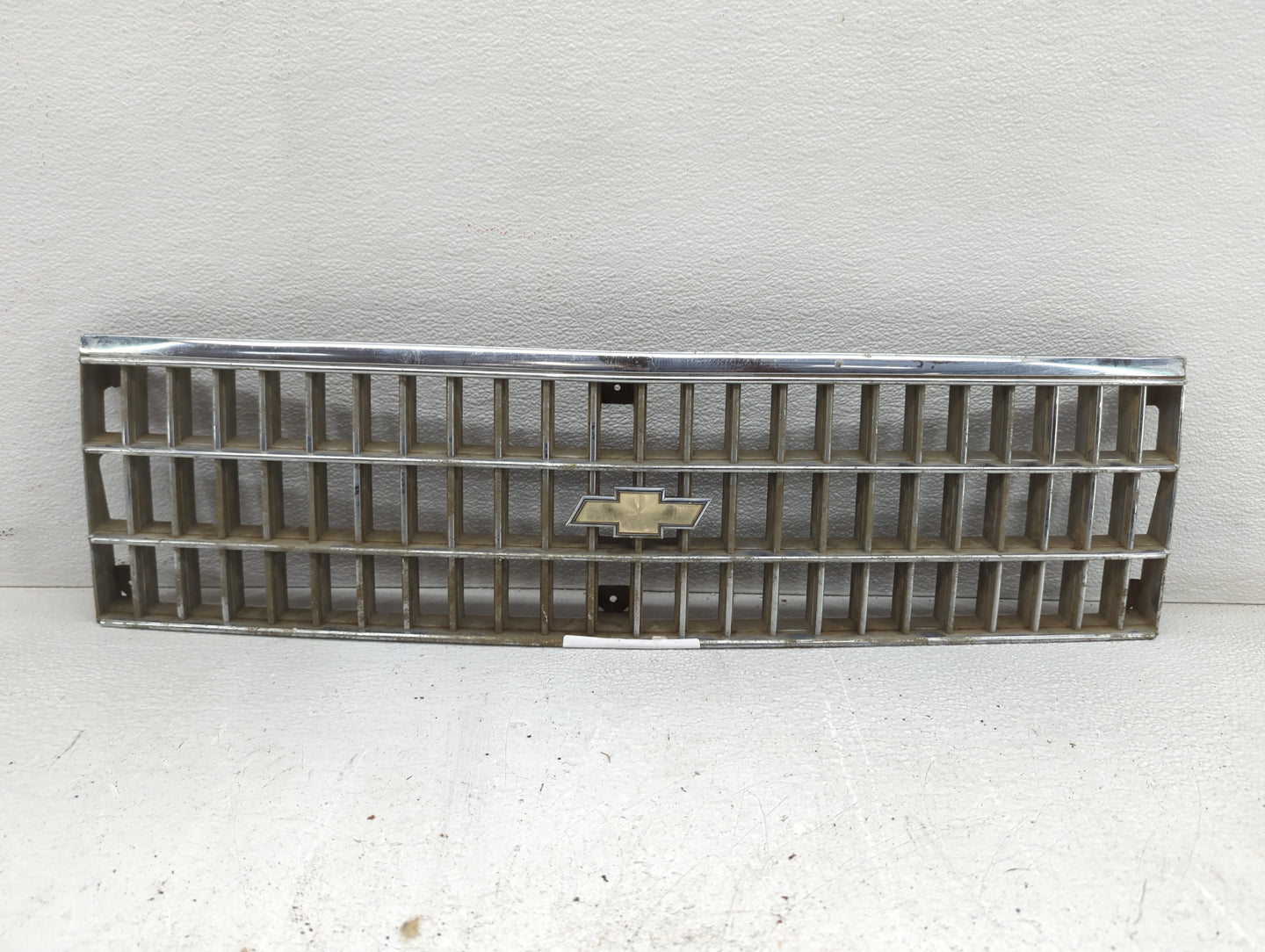 1984 Chevrolet Celebrity Front Grille Bumper Not Included - Oemusedautoparts1.com