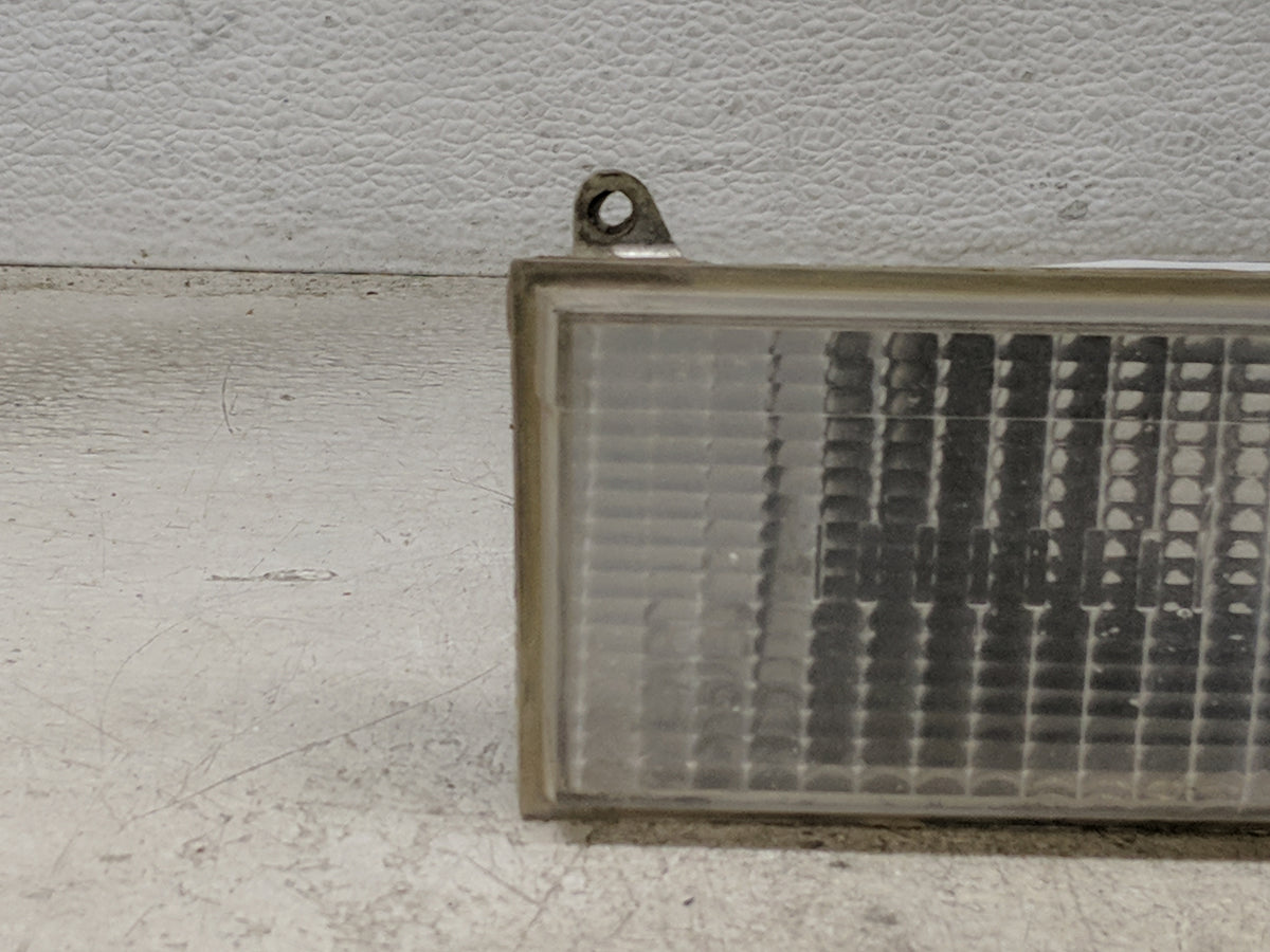 1984-1996 Jeep Cherokee Passenger Right Oem Head Light Headlight Lamp 1500045 - Oemusedautoparts1.com