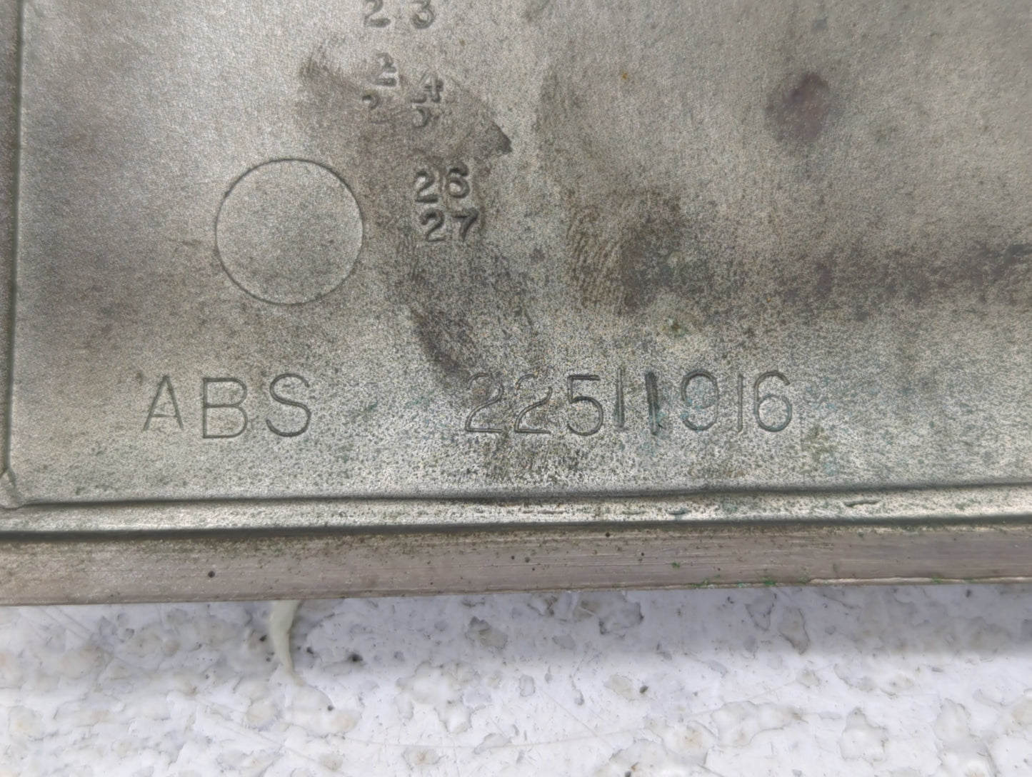 1984 Oldsmobile Cutlass Front Grille Bumper Not Included - Oemusedautoparts1.com