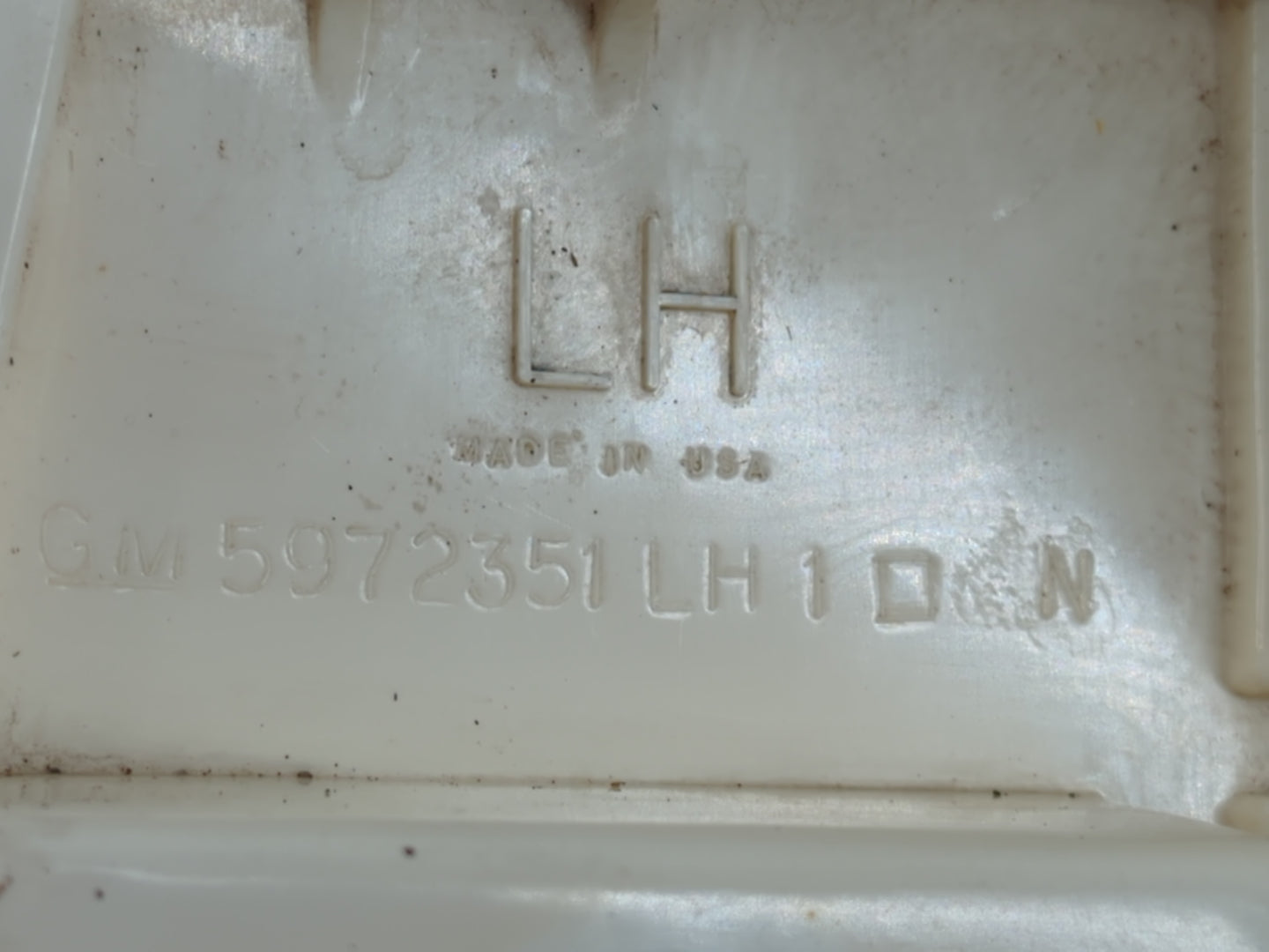 1985 Chevrolet Impala Tail Light Assembly Driver Left OEM P/N:5972351 Fits OEM Used Auto Parts - Oemusedautoparts1.com