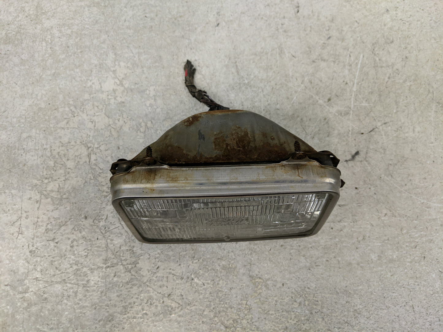 1985 Dodge 600 Passenger Right Oem Head Light Headlight Lamp - Oemusedautoparts1.com