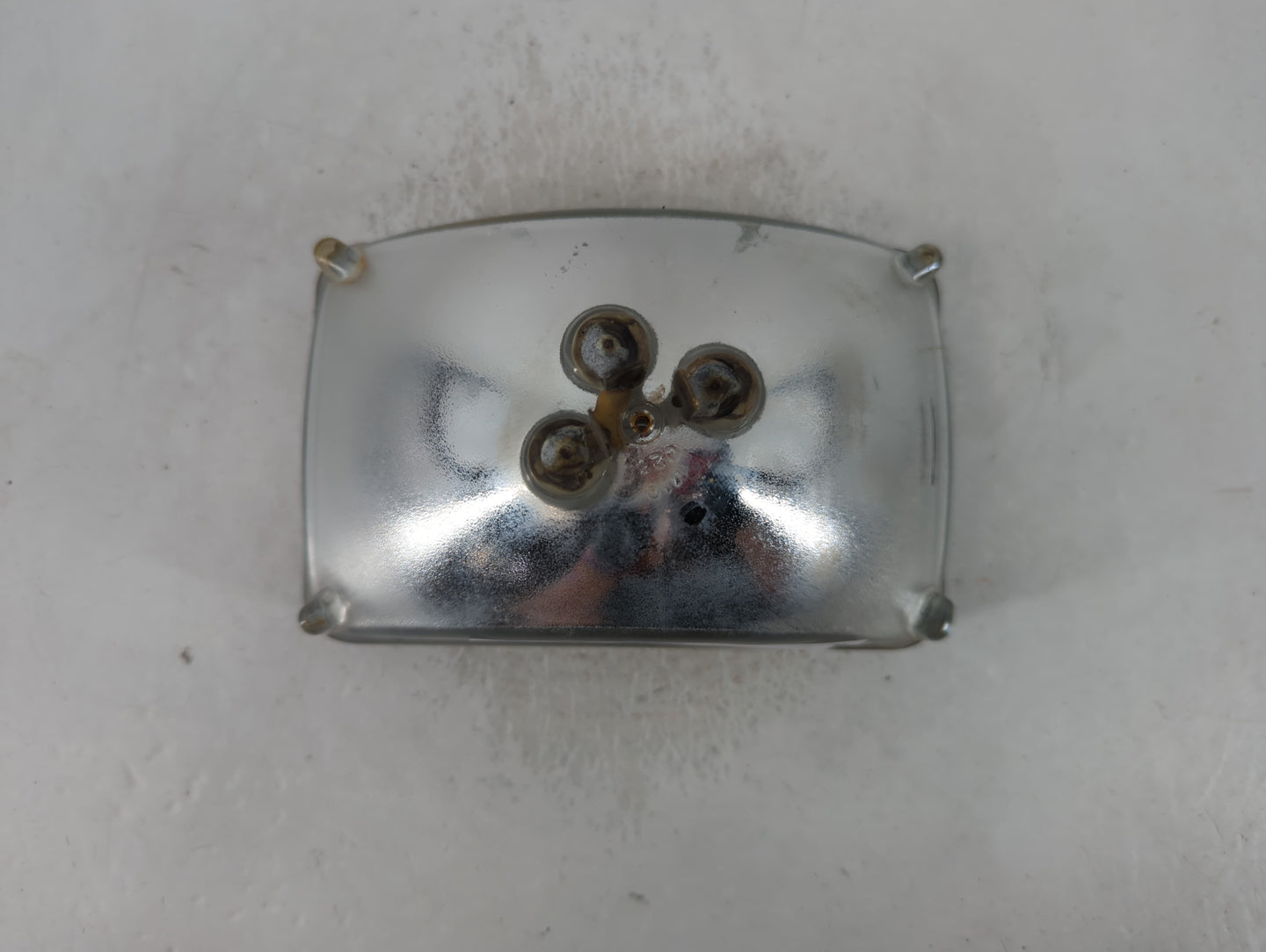 1985 Ford Mustang Passenger Right Oem Head Light Headlight Lamp - Oemusedautoparts1.com