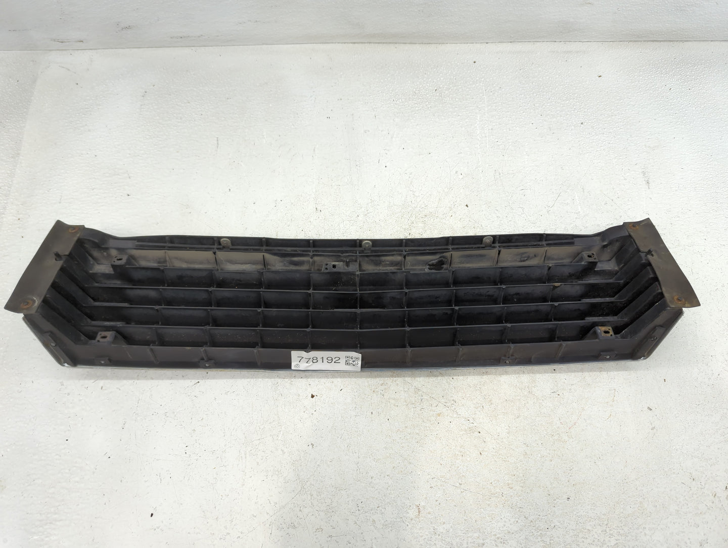 1985 Ford Topaz Front Grille Bumper Not Included - Oemusedautoparts1.com
