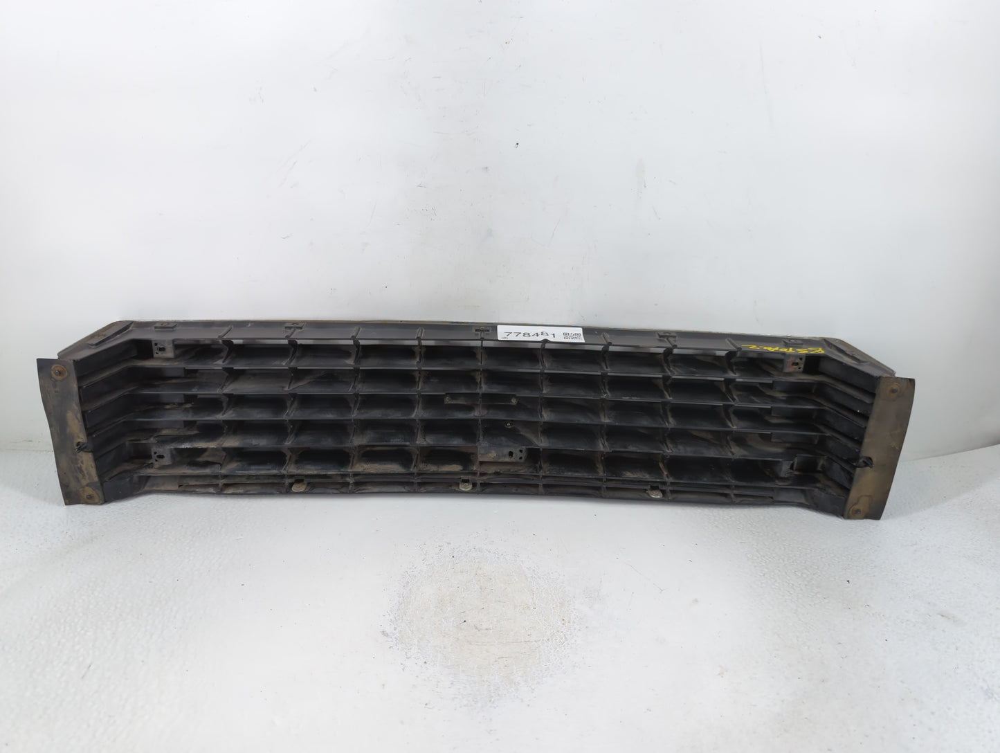 1985 Mercury Topaz Front Grille Bumper Not Included - Oemusedautoparts1.com