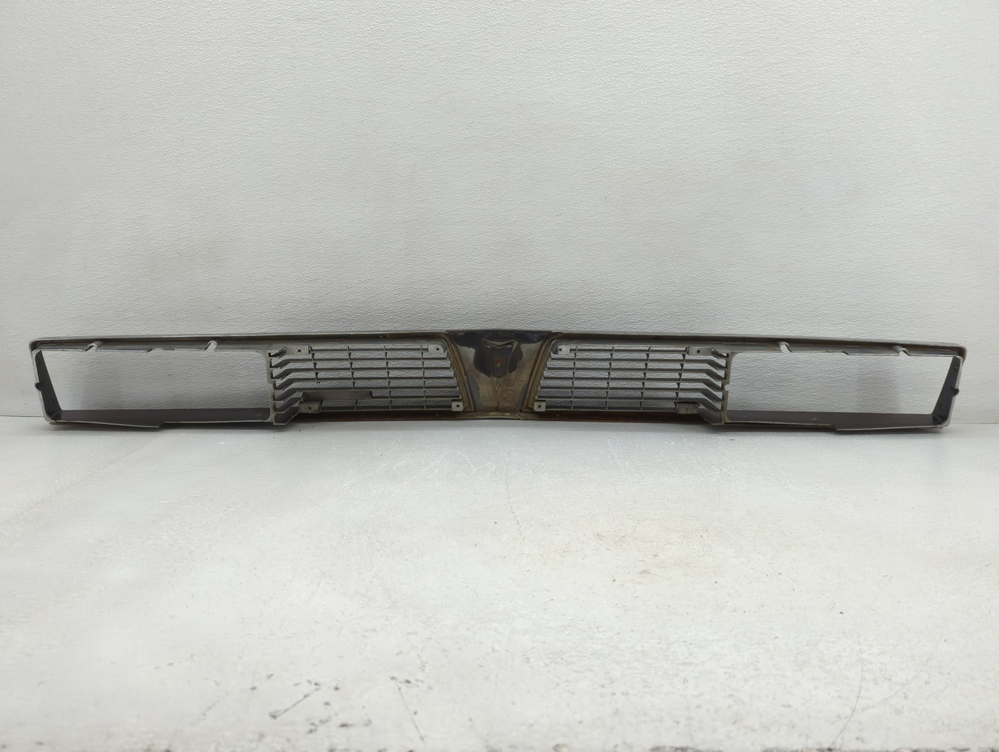 1985 Pontiac 6000 Front Grille Bumper Not Included - Oemusedautoparts1.com