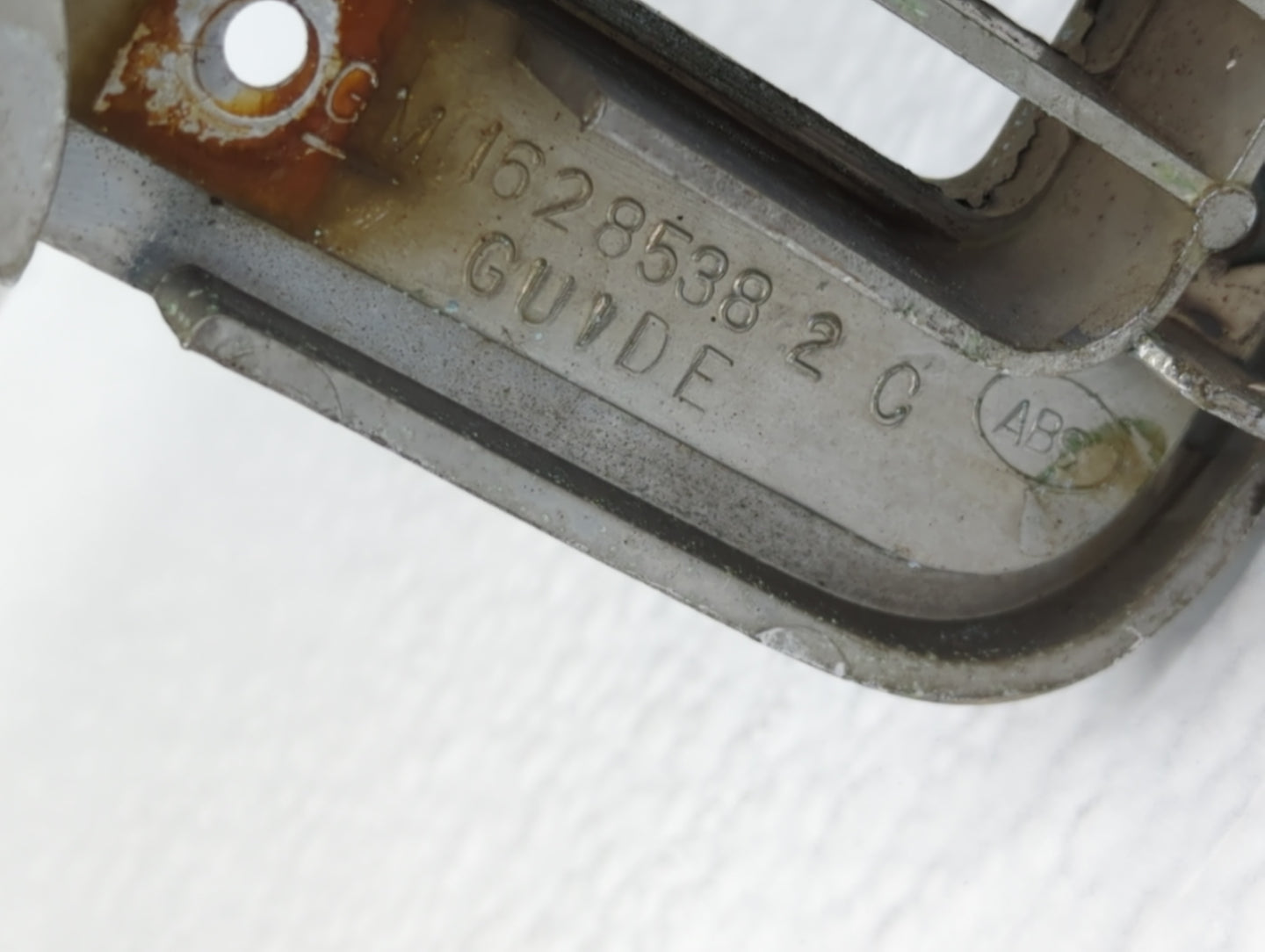 1986 Cadillac Deville Front Grille Bumper Not Included - Oemusedautoparts1.com