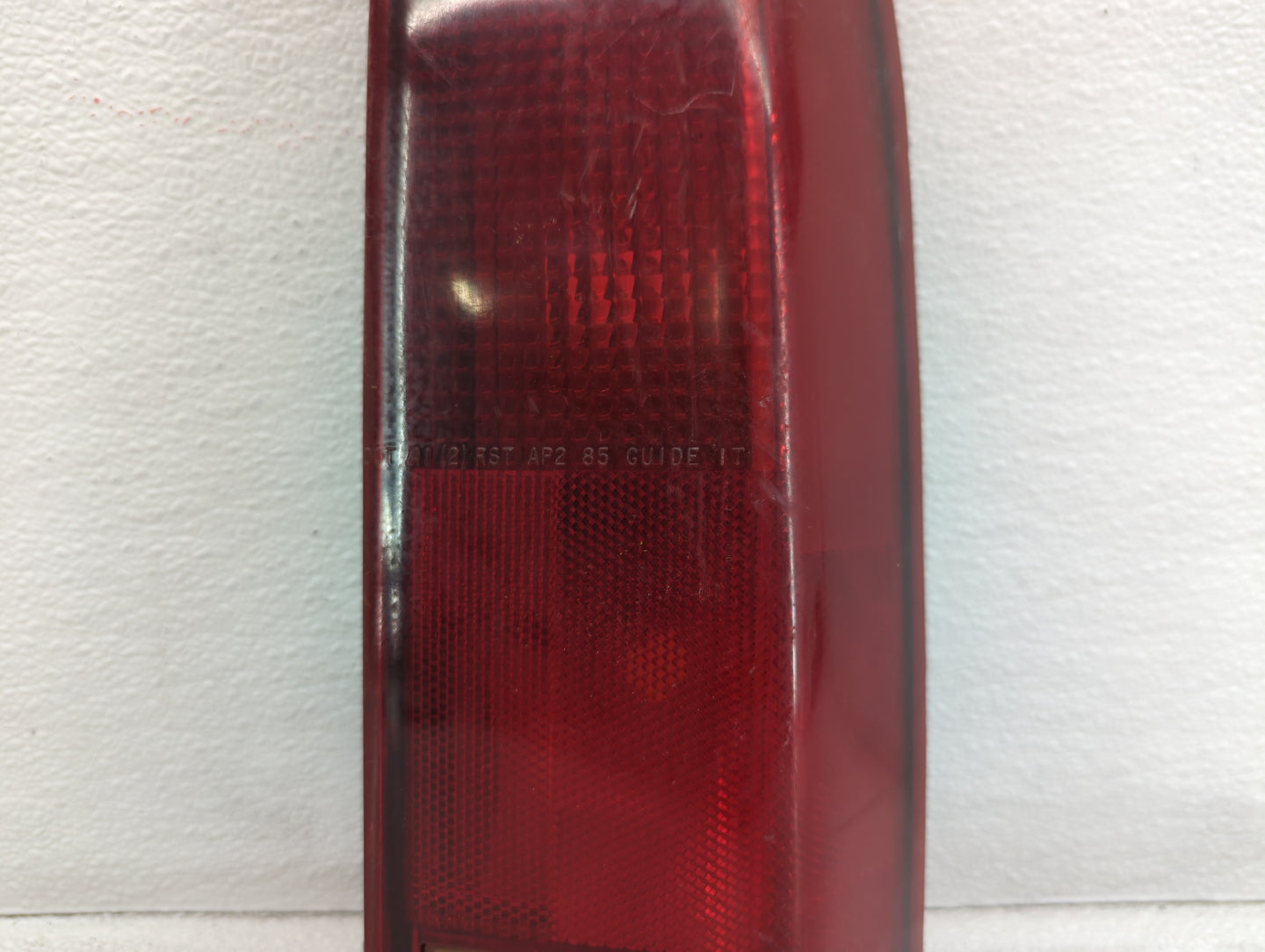 1985-2005 Chevrolet Astro Tail Light Assembly Passenger Right OEM P/N:1652448 1 AB Fits OEM Used Auto Parts - Oemusedautopar