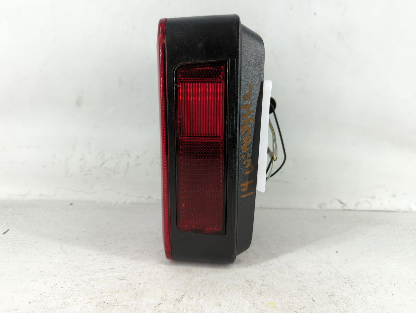 1986 Chevrolet El Camino Tail Light Assembly Driver Left OEM P/N:5743340 EL133788 Fits OEM Used Auto Parts - Oemusedautopart