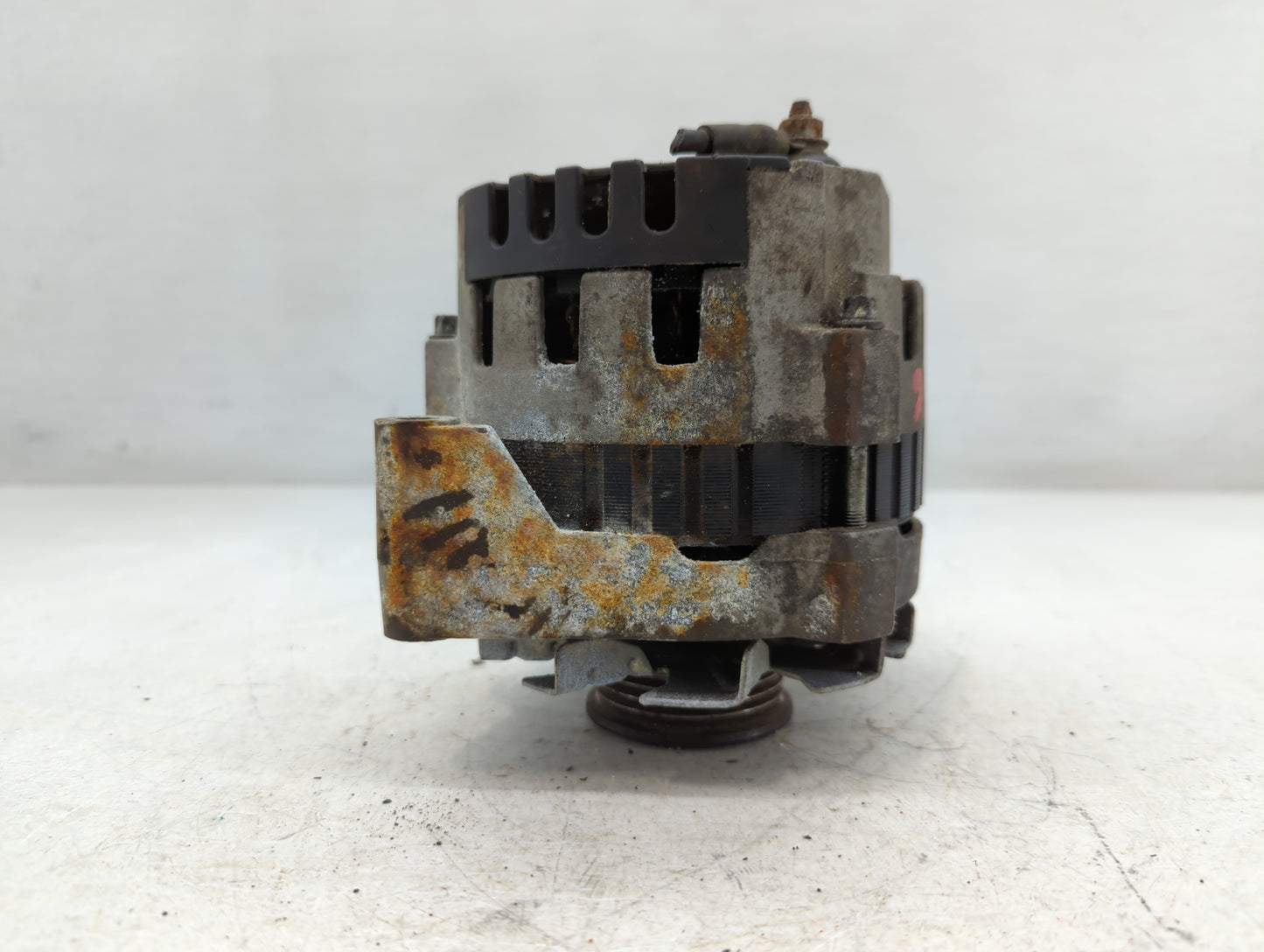 1986 Chevrolet S10 Blazer Alternator Replacement Generator Charging Assembly Engine OEM Fits OEM Used Auto Parts - Oemusedau