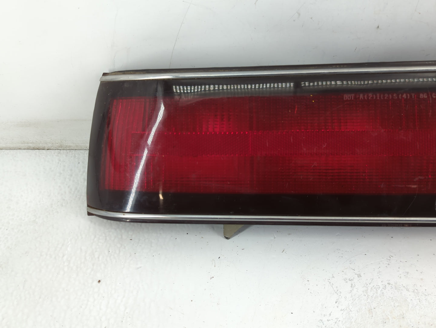 1987 Buick Enclave Tail Light Assembly Driver Left OEM Fits OEM Used Auto Parts - Oemusedautoparts1.com