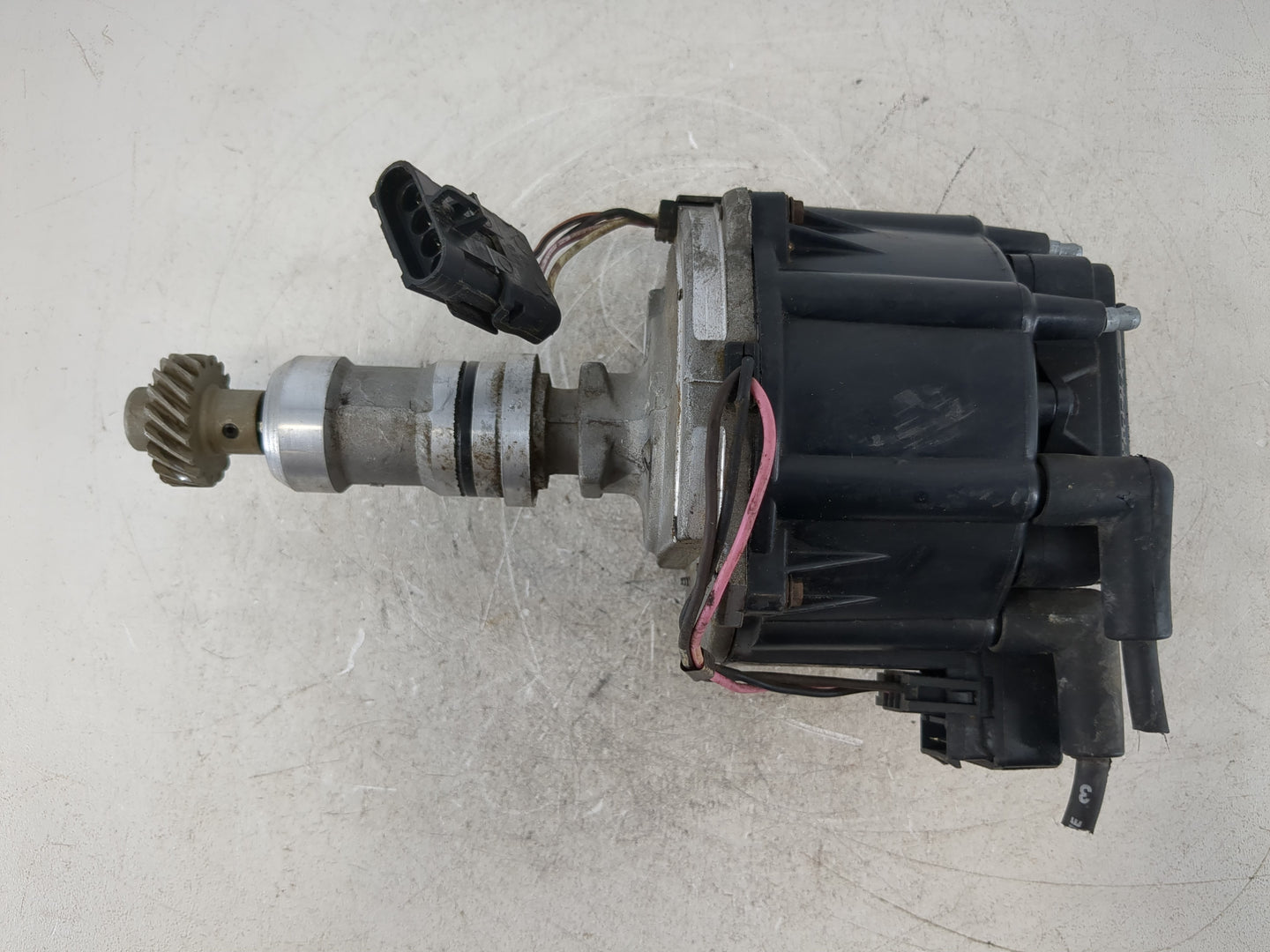1987 Cadillac Eldorado Engine Ignition Distributor OEM Fits OEM Used Auto Parts - Oemusedautoparts1.com