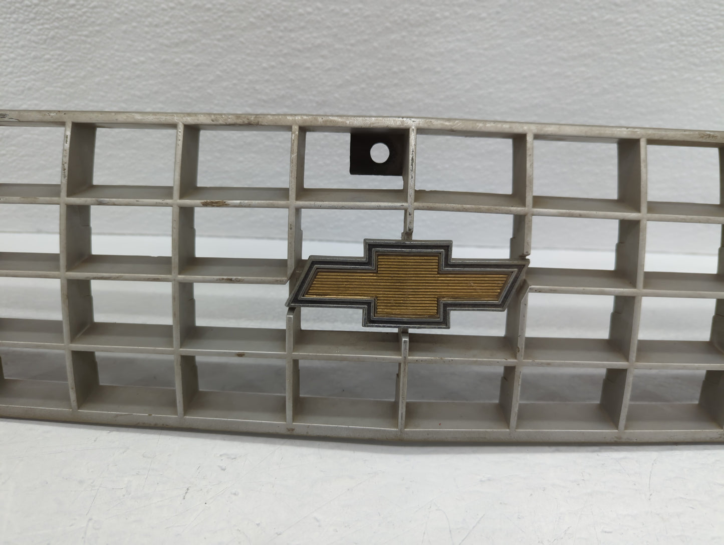 1987 Chevrolet Cavalier Front Grille Bumper Not Included - Oemusedautoparts1.com