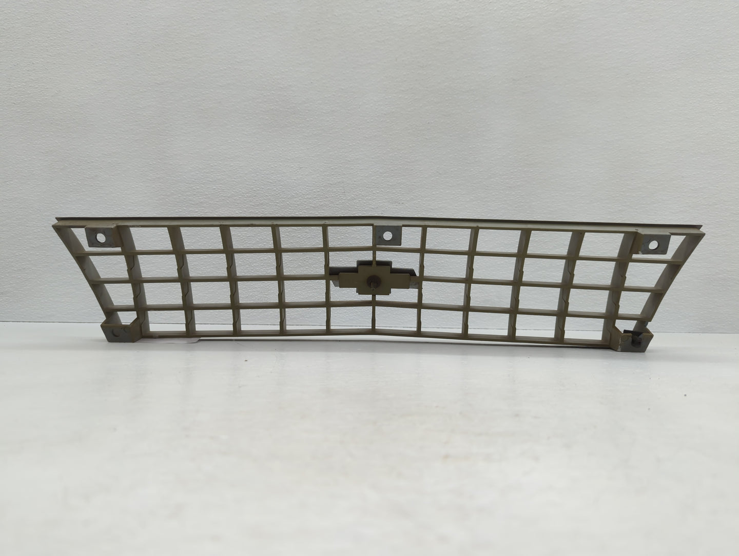 1987 Chevrolet Cavalier Front Grille Bumper Not Included - Oemusedautoparts1.com