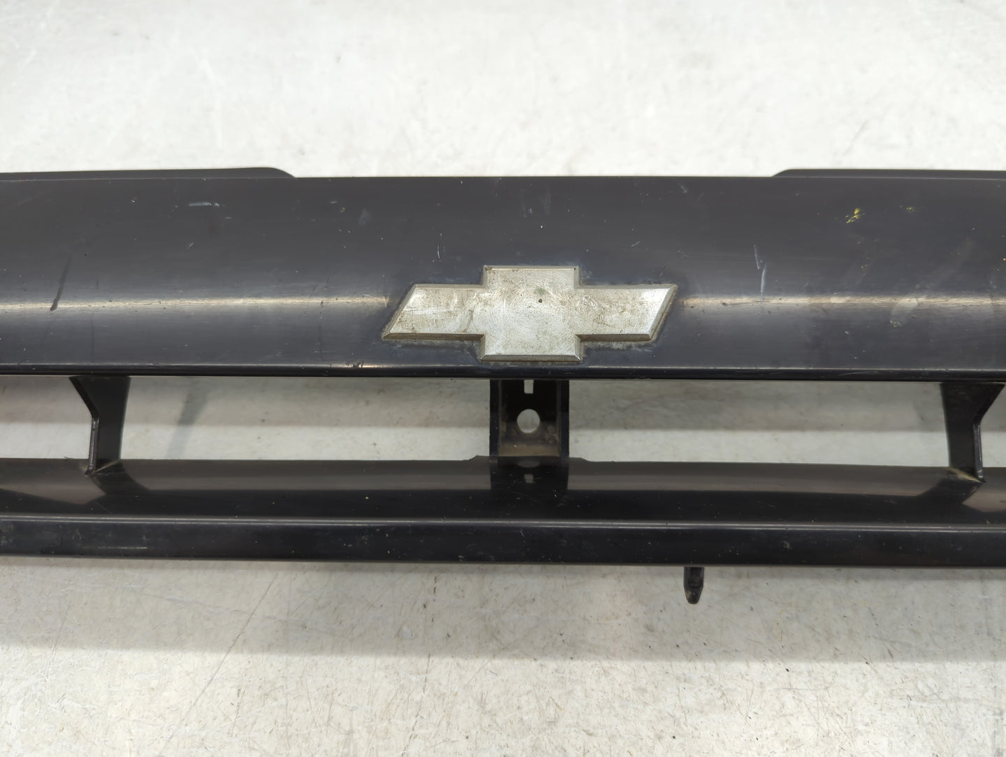 1987 Chevrolet Spectrum Front Bumper Grille Cover - Oemusedautoparts1.com