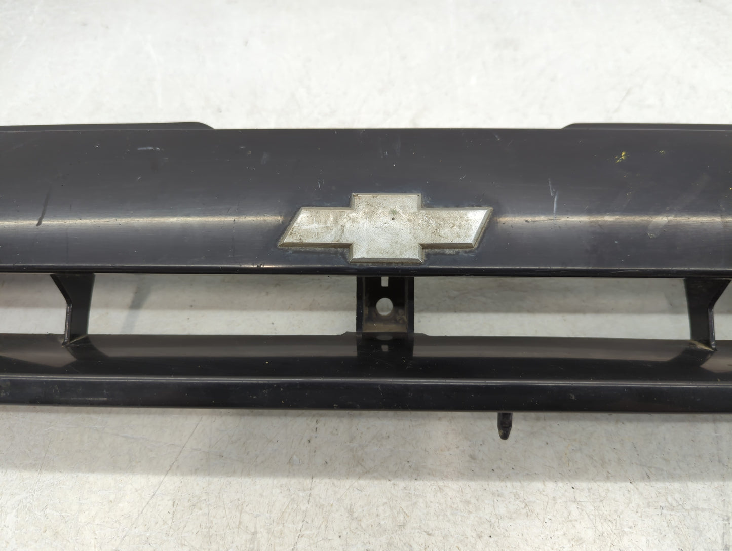 1987 Chevrolet Spectrum Front Bumper Grille Cover - Oemusedautoparts1.com