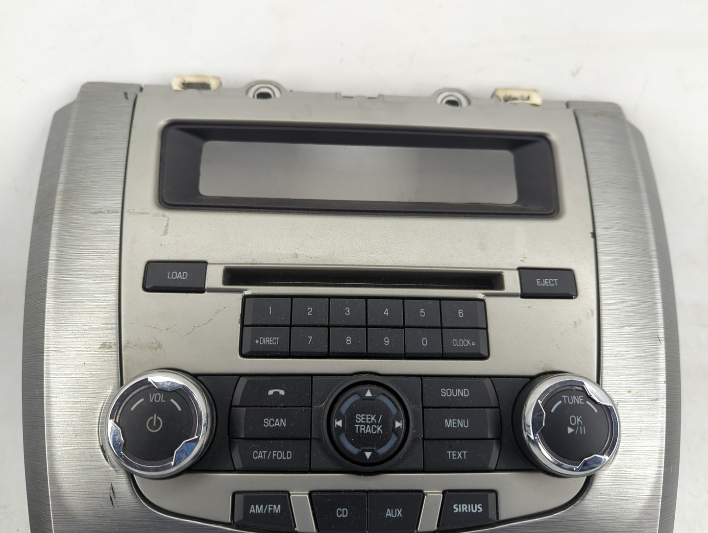 1987 Dodge Caravan Radio AM FM Cd Player Receiver Replacement P/N:9E5T-18A802-AE Fits OEM Used Auto Parts - Oemusedautoparts