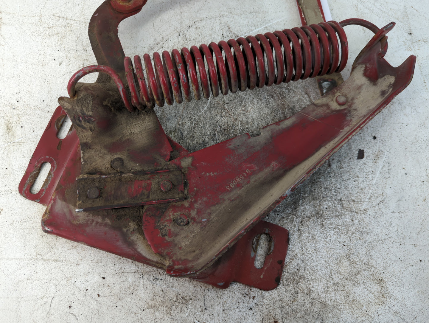 1987 Dodge D100 Driver Left Hood Hinge - Oemusedautoparts1.com