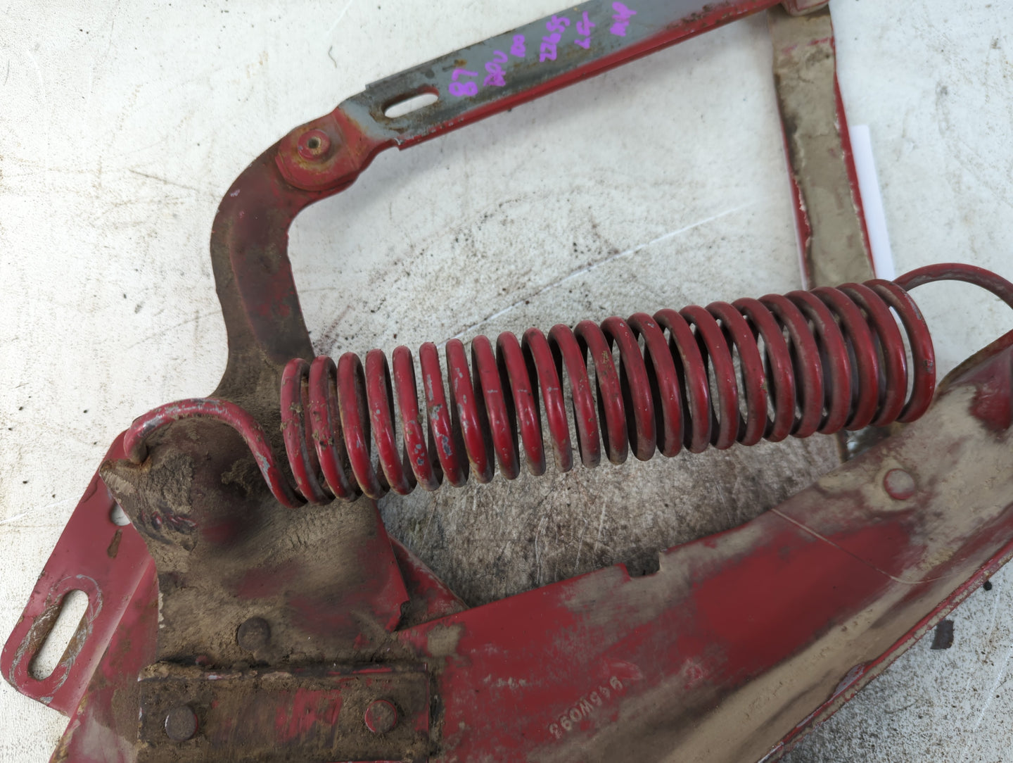 1987 Dodge D100 Driver Left Hood Hinge - Oemusedautoparts1.com