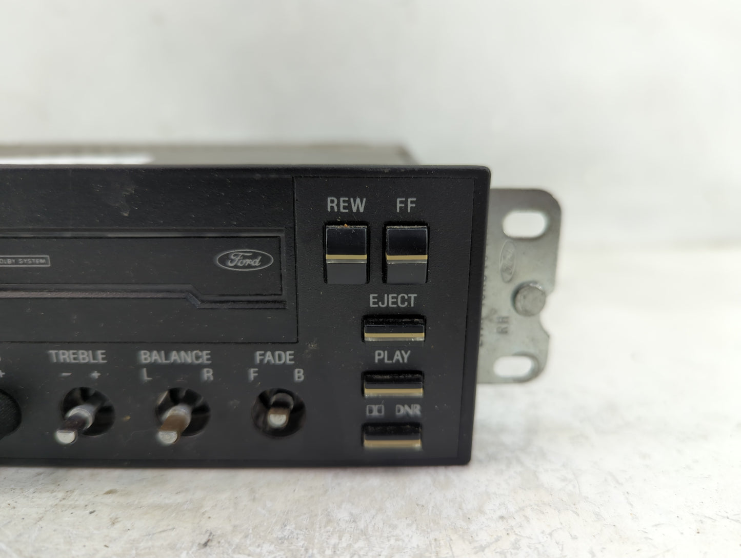 1987 Ford F Series Radio AM FM Cd Player Receiver Replacement P/N:E8LF-19B165-AB Fits OEM Used Auto Parts - Oemusedautoparts