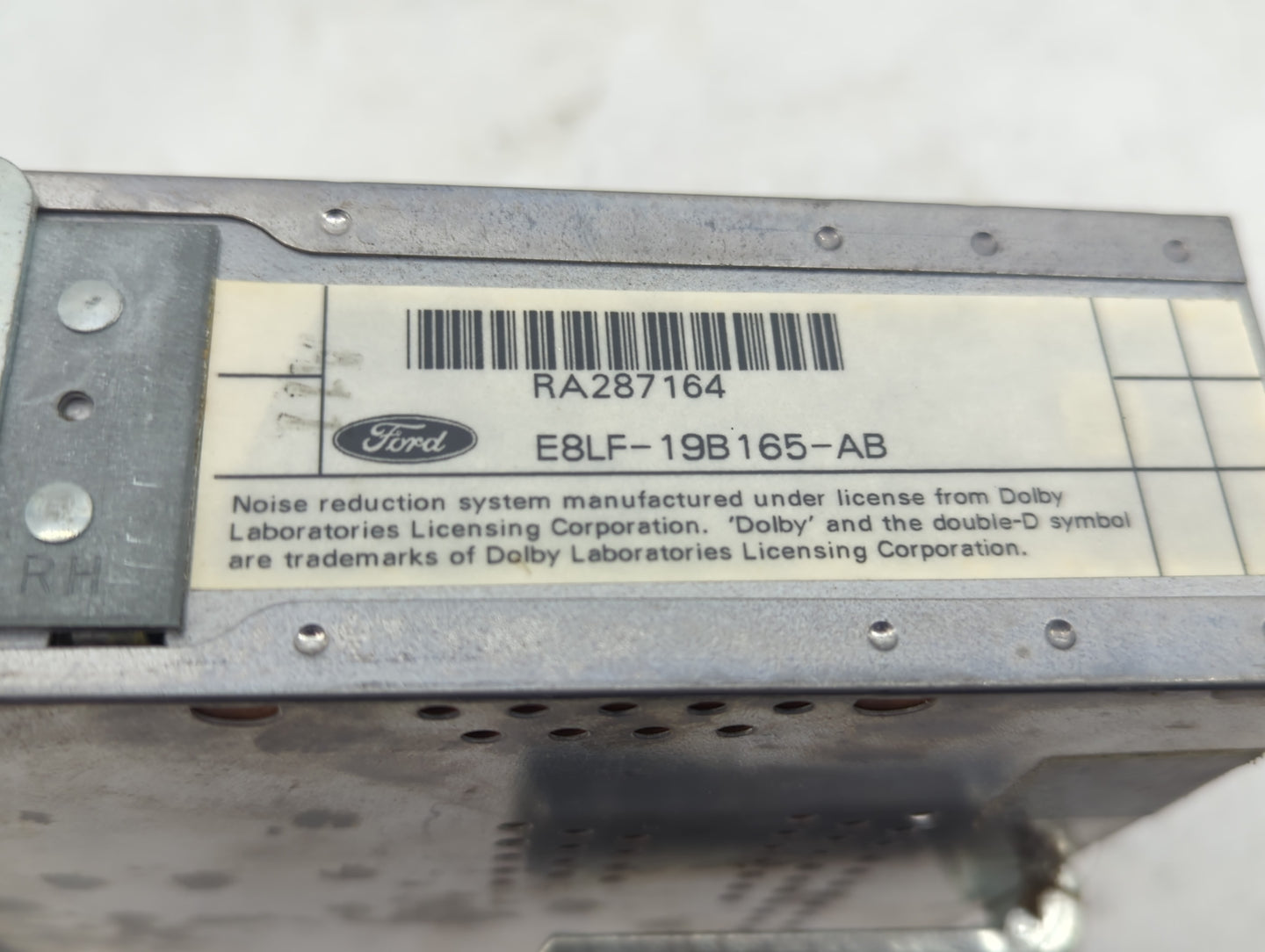 1987 Ford F Series Radio AM FM Cd Player Receiver Replacement P/N:E8LF-19B165-AB Fits OEM Used Auto Parts - Oemusedautoparts