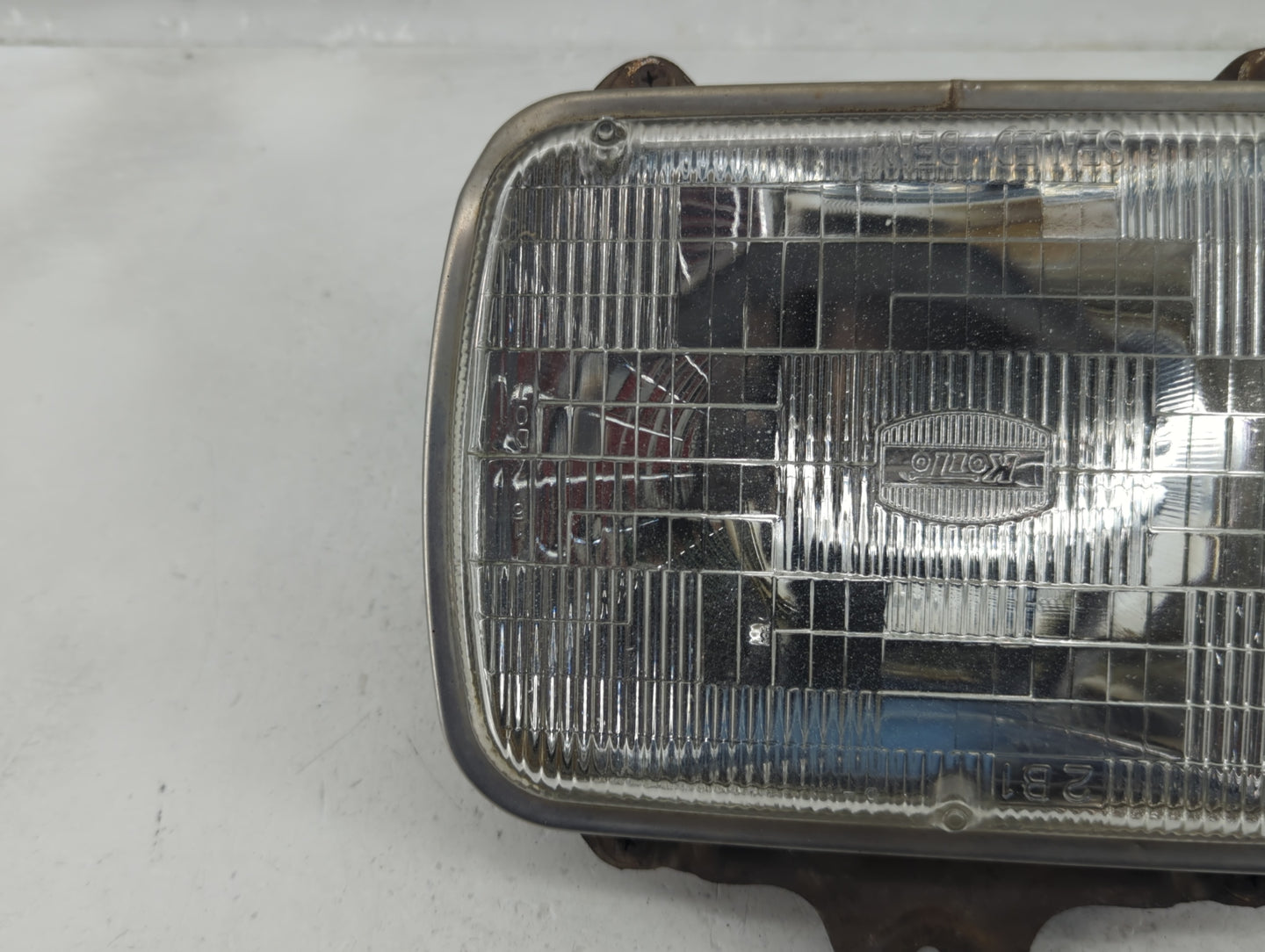 1987 Toyota Pickup Driver Left Oem Head Light Headlight Lamp - Oemusedautoparts1.com