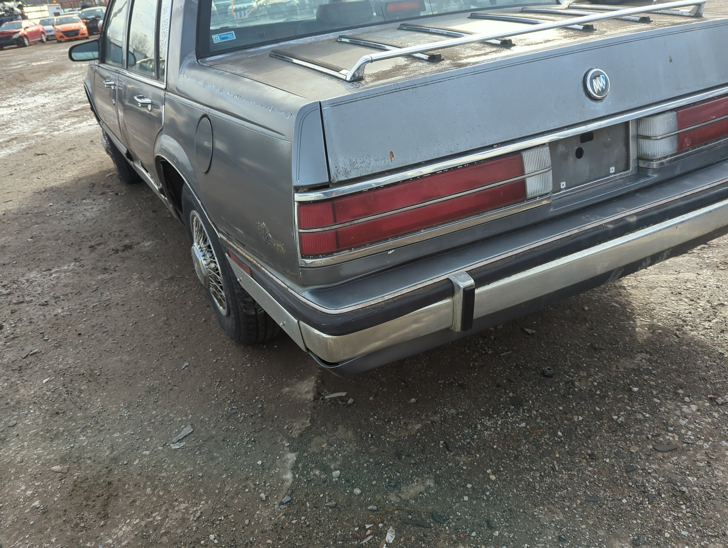 1988 Buick Electra Rear Bumper Assembly Oem - Oemusedautoparts1.com