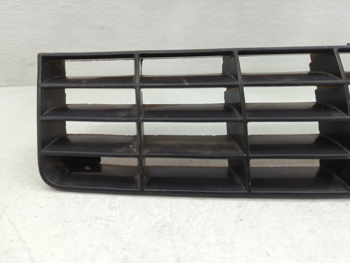 1994-1996 Chevrolet Beretta Front Bumper Grille Cover - Oemusedautoparts1.com