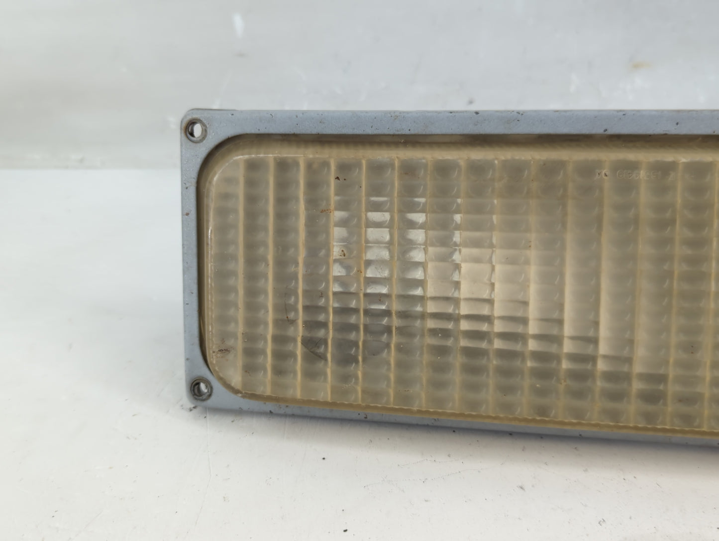 1988 Chevrolet C1500 Driver Left Oem Front Light Lamp - Oemusedautoparts1.com