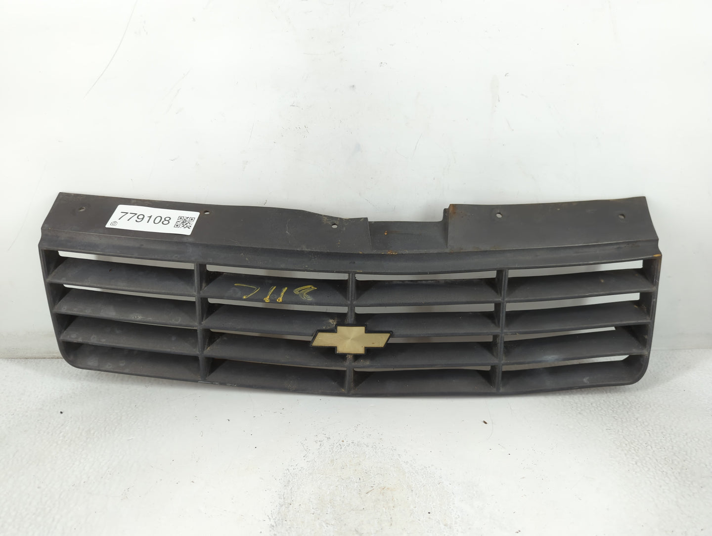 1988 Chevrolet Corsica Front Bumper Grille Cover - Oemusedautoparts1.com
