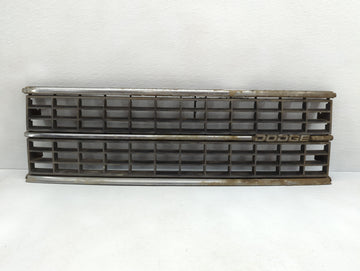 1988 Dodge Caravan Front Grille Bumper Not Included - Oemusedautoparts1.com