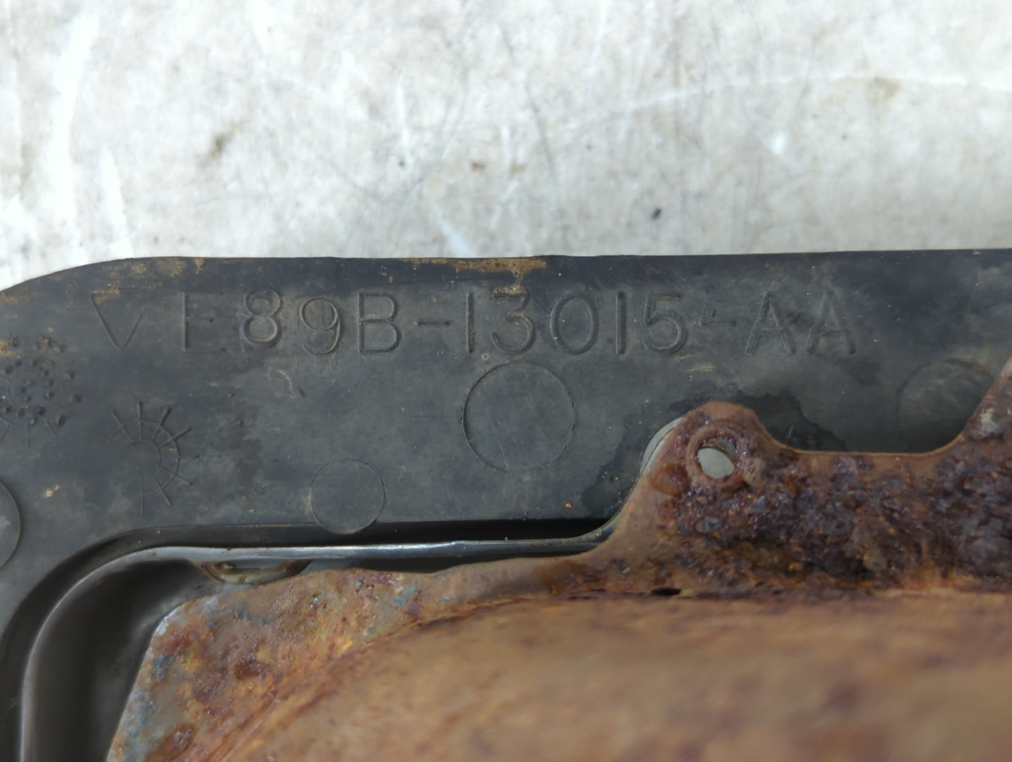 1988 Ford Aerostar Passenger Right Oem Head Light Headlight Lamp - Oemusedautoparts1.com