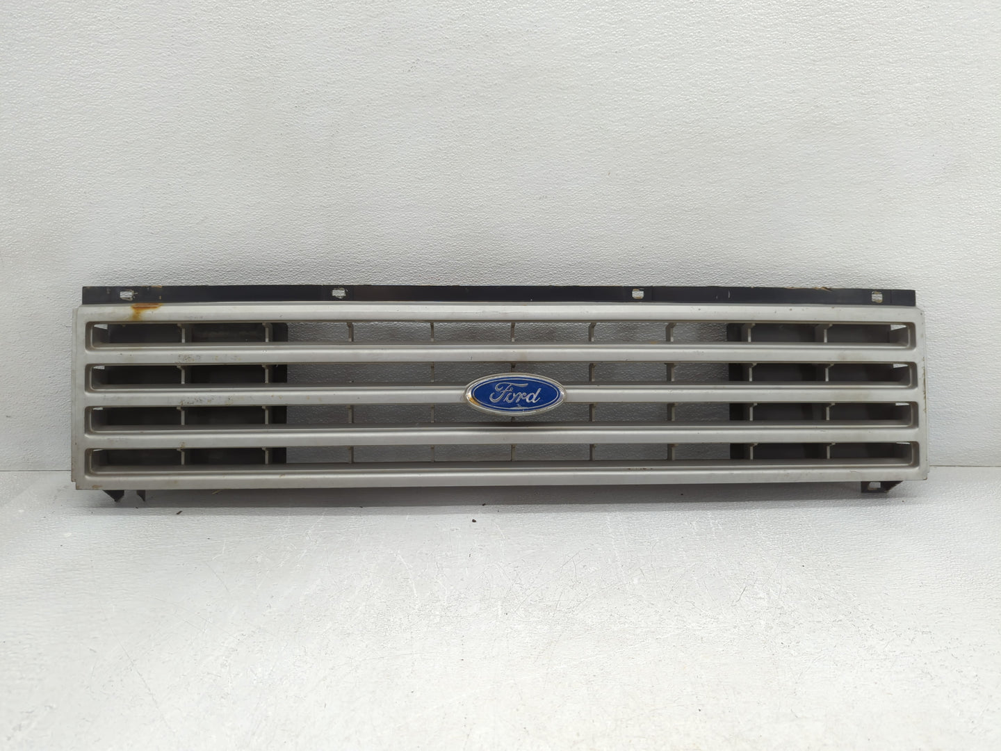 1988 Ford Aerostar Front Grille Bumper Not Included - Oemusedautoparts1.com