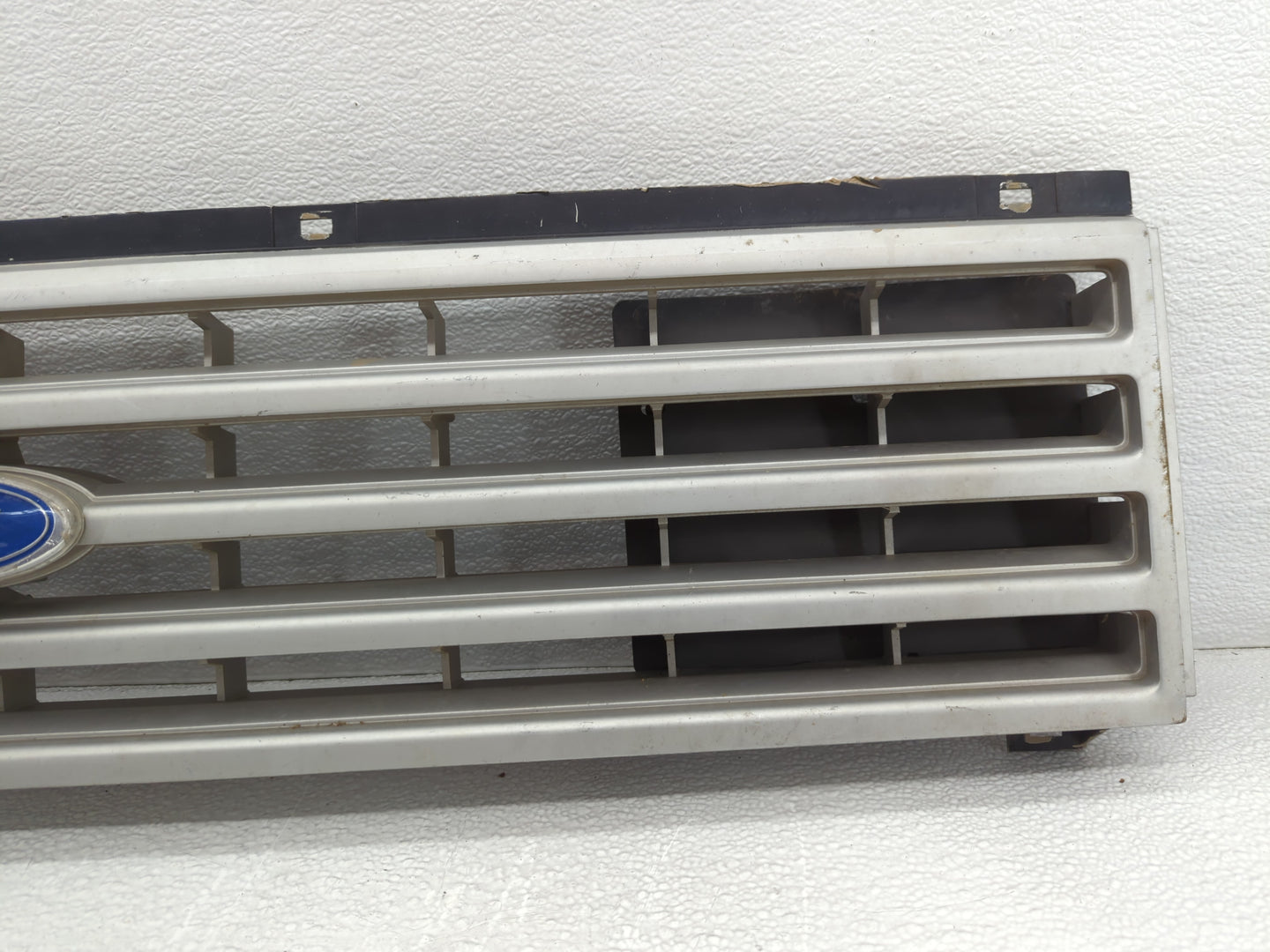 1988 Ford Aerostar Front Grille Bumper Not Included - Oemusedautoparts1.com