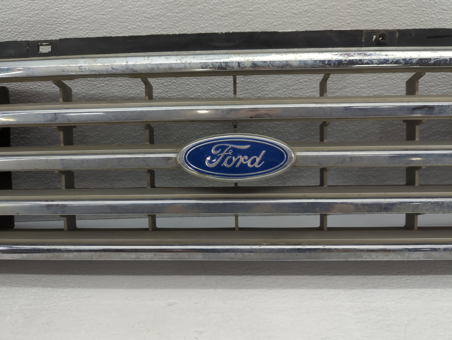 1988 Ford Aerostar Front Grille Bumper Not Included - Oemusedautoparts1.com
