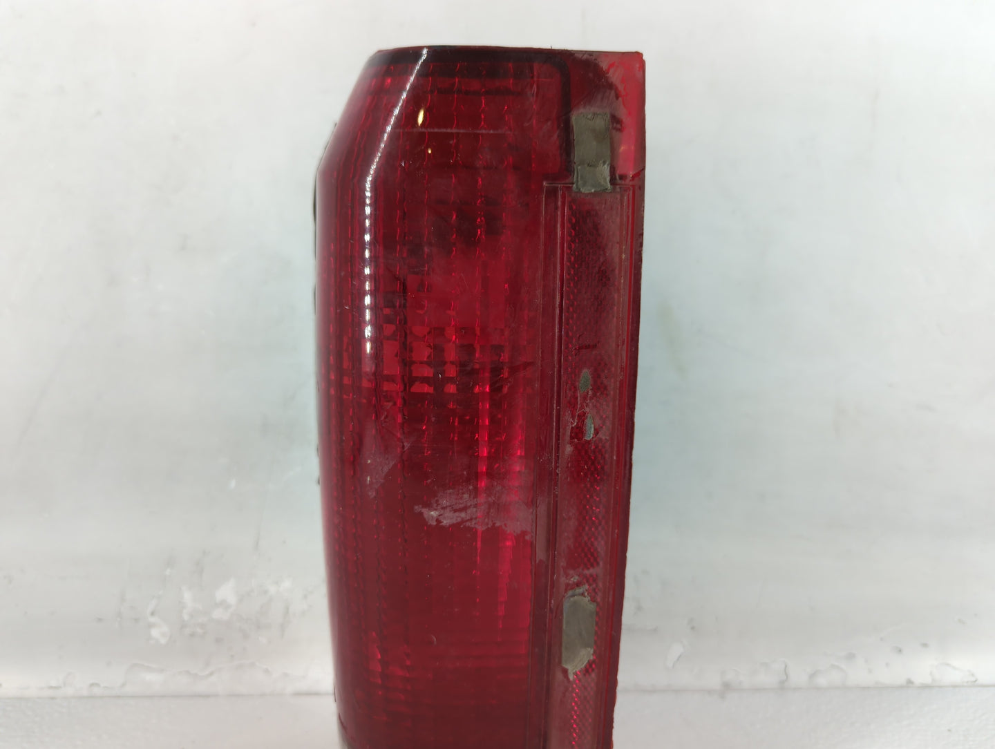 1988 Ford F-150 Tail Light Assembly Driver Left OEM P/N:TMC 164X Fits OEM Used Auto Parts - Oemusedautoparts1.com