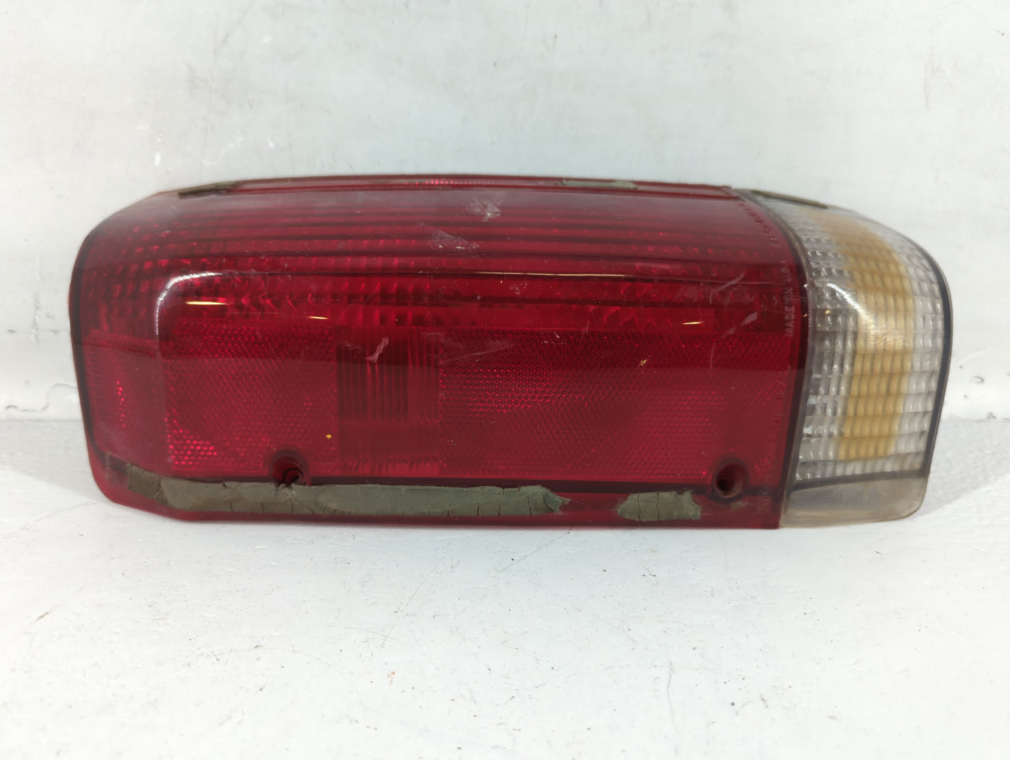 1988 Ford F-150 Tail Light Assembly Driver Left OEM P/N:TMC 164X Fits OEM Used Auto Parts - Oemusedautoparts1.com