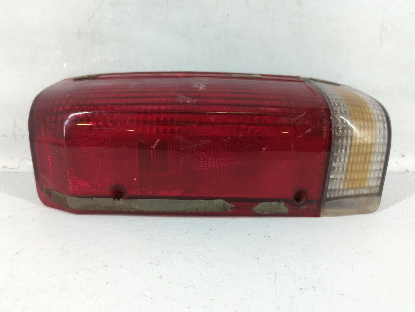 1988 Ford F-150 Tail Light Assembly Driver Left OEM P/N:TMC 164X Fits OEM Used Auto Parts - Oemusedautoparts1.com