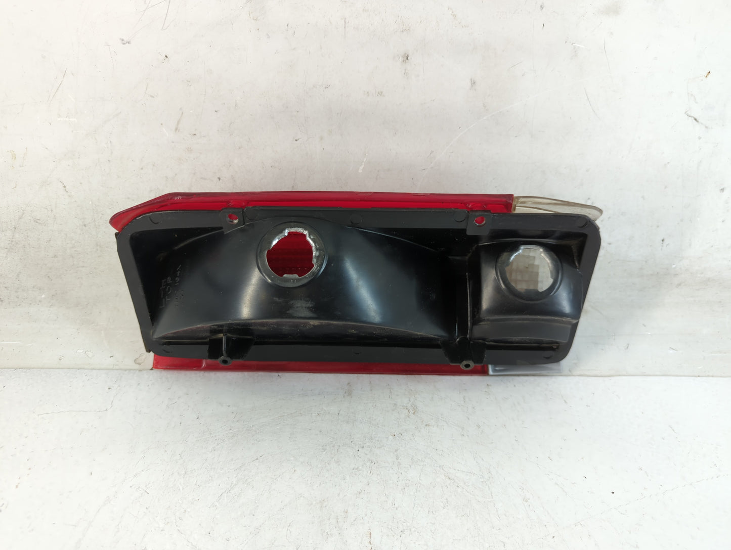 1988 Ford F-150 Rear Center Lid Brake Light Tail Light P/N:TMC 164X Fits OEM Used Auto Parts - Oemusedautoparts1.com