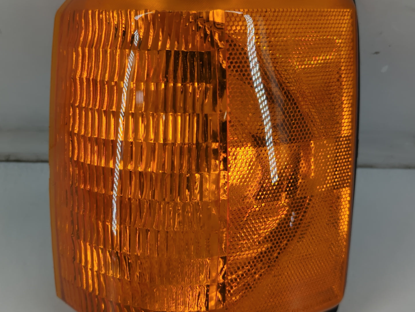 1988 Ford F-150 Driver Left Oem Fog Light Lamp - Oemusedautoparts1.com