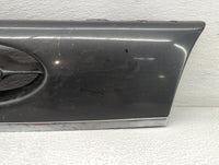 1988 Ford Taurus Front Grille Bumper Not Included - Oemusedautoparts1.com