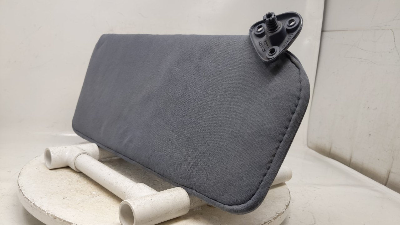 1988 Oldsmobile 88 Sun Visor Shade Replacement Passenger Right Mirror Fits OEM Used Auto Parts - Oemusedautoparts1.com
