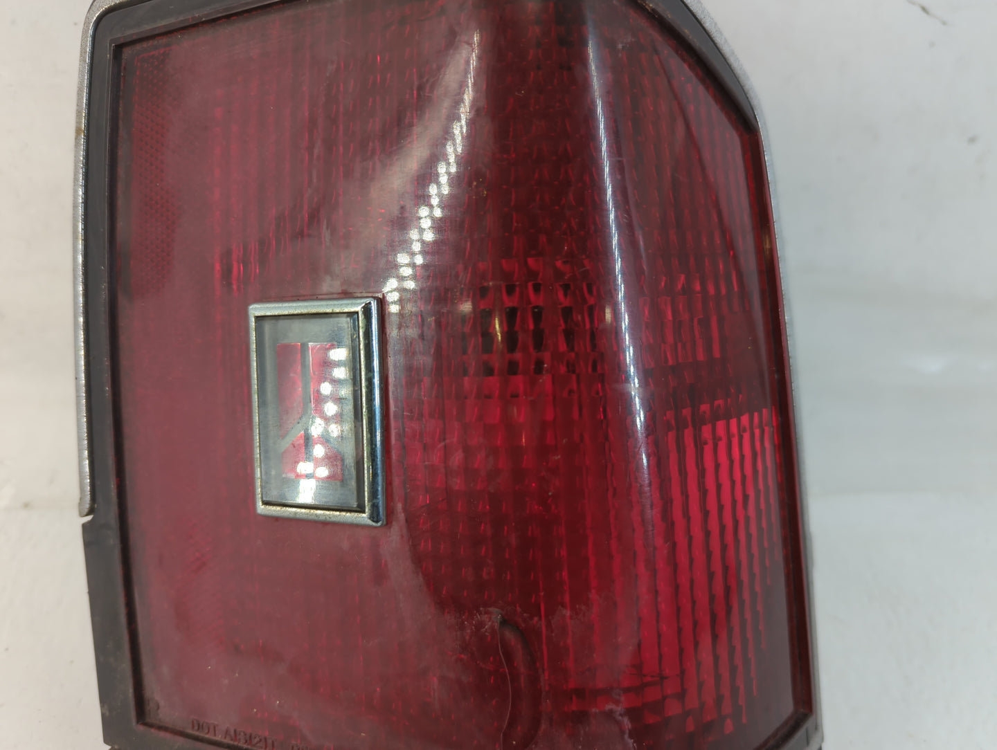 1988 Oldsmobile Ciera Tail Light Assembly Passenger Right OEM P/N:16503452 Fits OEM Used Auto Parts - Oemusedautoparts1.com