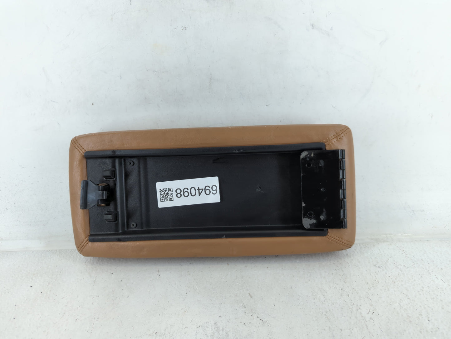 1989 Buick Reatta Center Console Armrest Cover Lid Fits OEM Used Auto Parts - Oemusedautoparts1.com