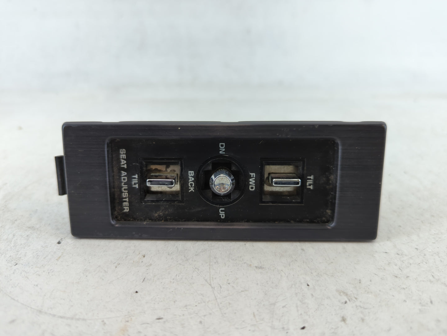 1989 Buick Reatta SEAT SWICH - Oemusedautoparts1.com