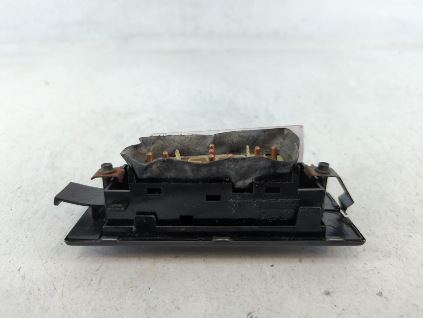 1989 Buick Reatta SEAT SWICH - Oemusedautoparts1.com