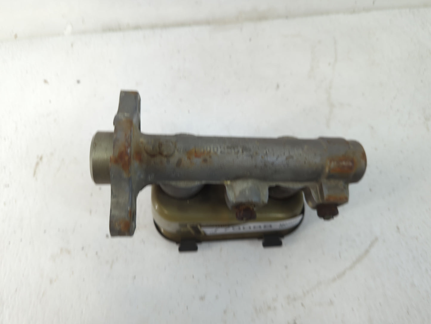 1989 Cadillac Deville Brake Master Cylinder - Oemusedautoparts1.com