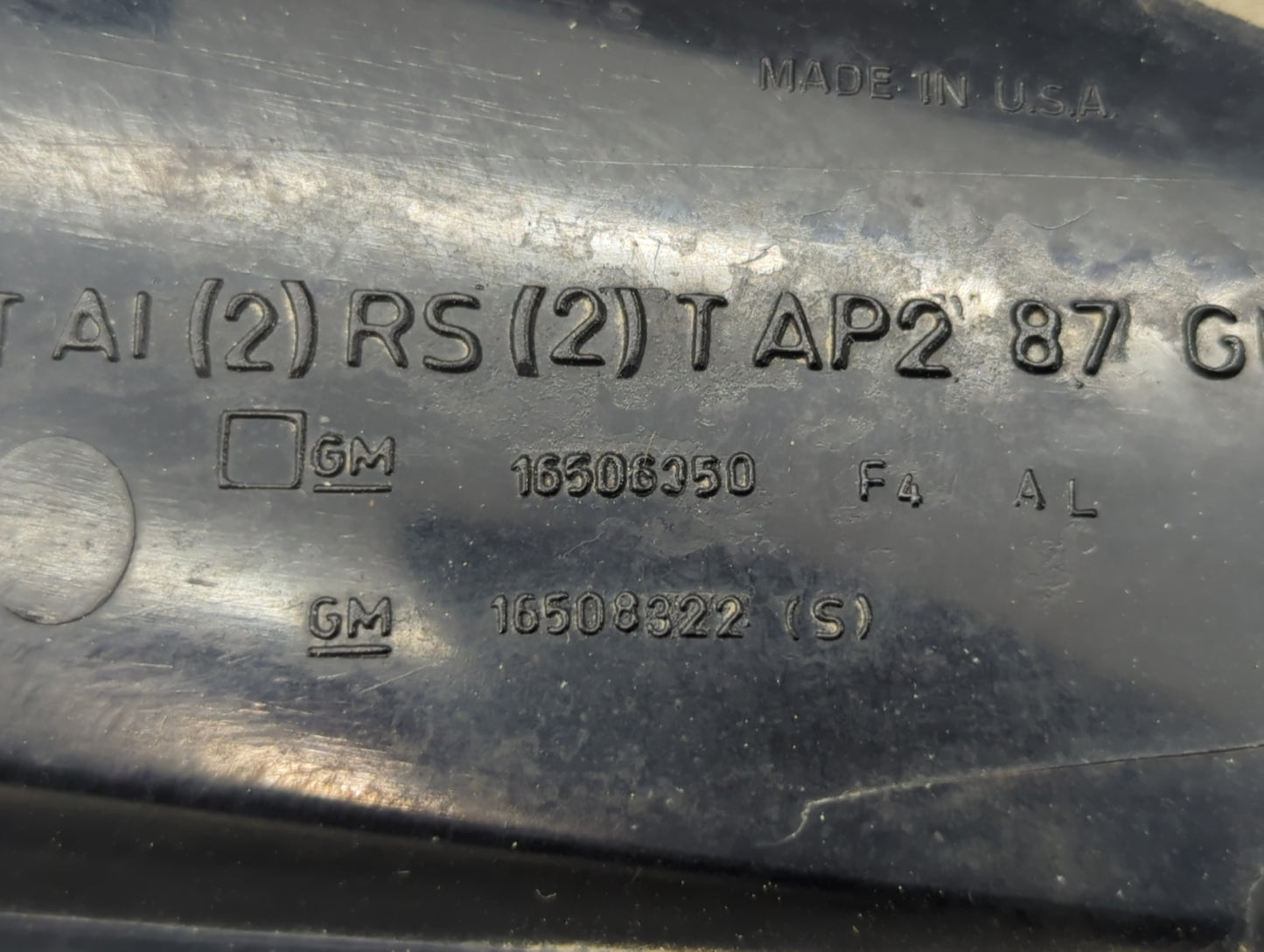 1989 Chevrolet C1500 Tail Light Assembly Passenger Right OEM P/N:16508322 Fits OEM Used Auto Parts - Oemusedautoparts1.com