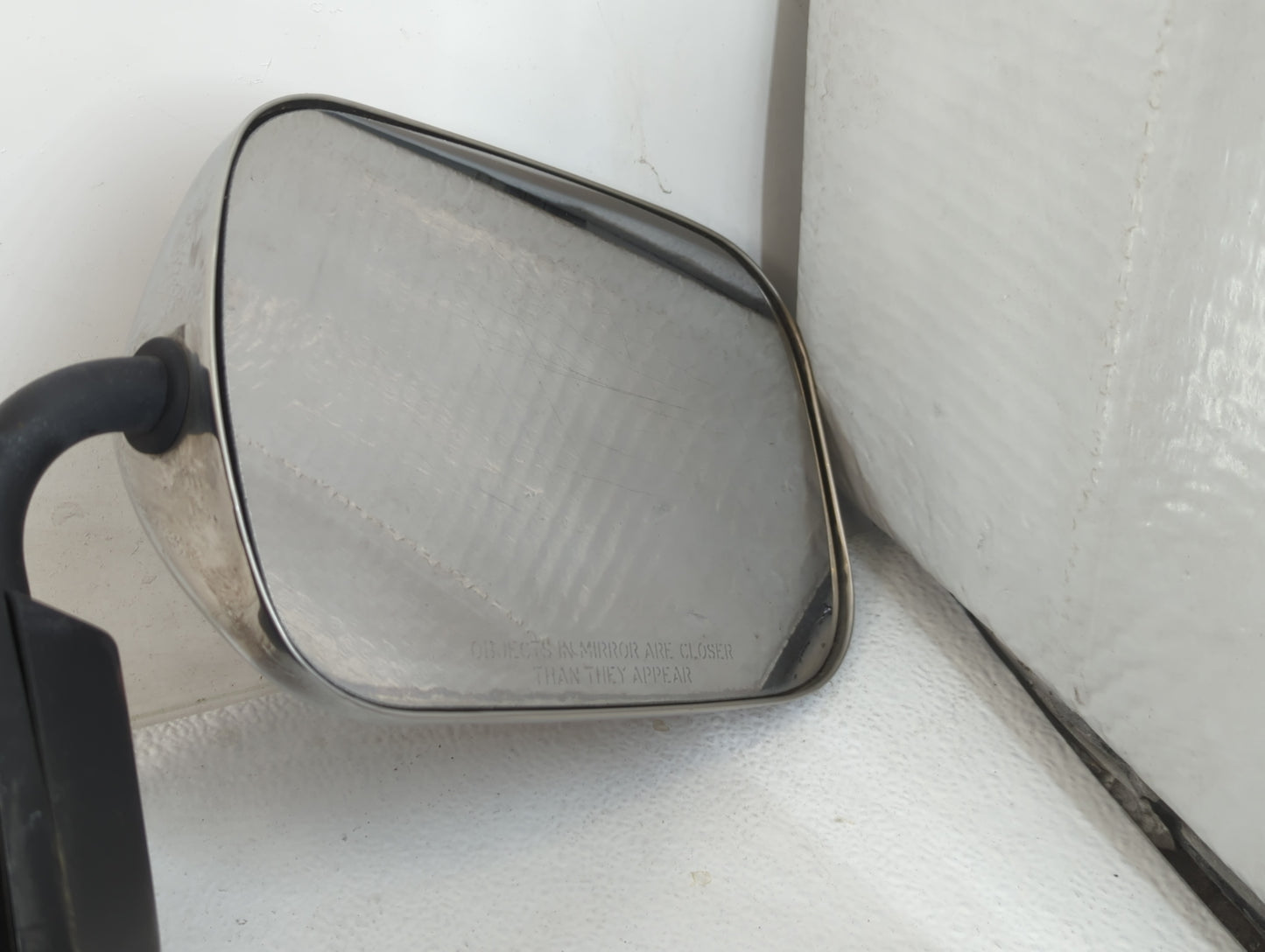 Chevrolet C1500 Passenger Right Side View Manual Door Mirror - Oemusedautoparts1.com