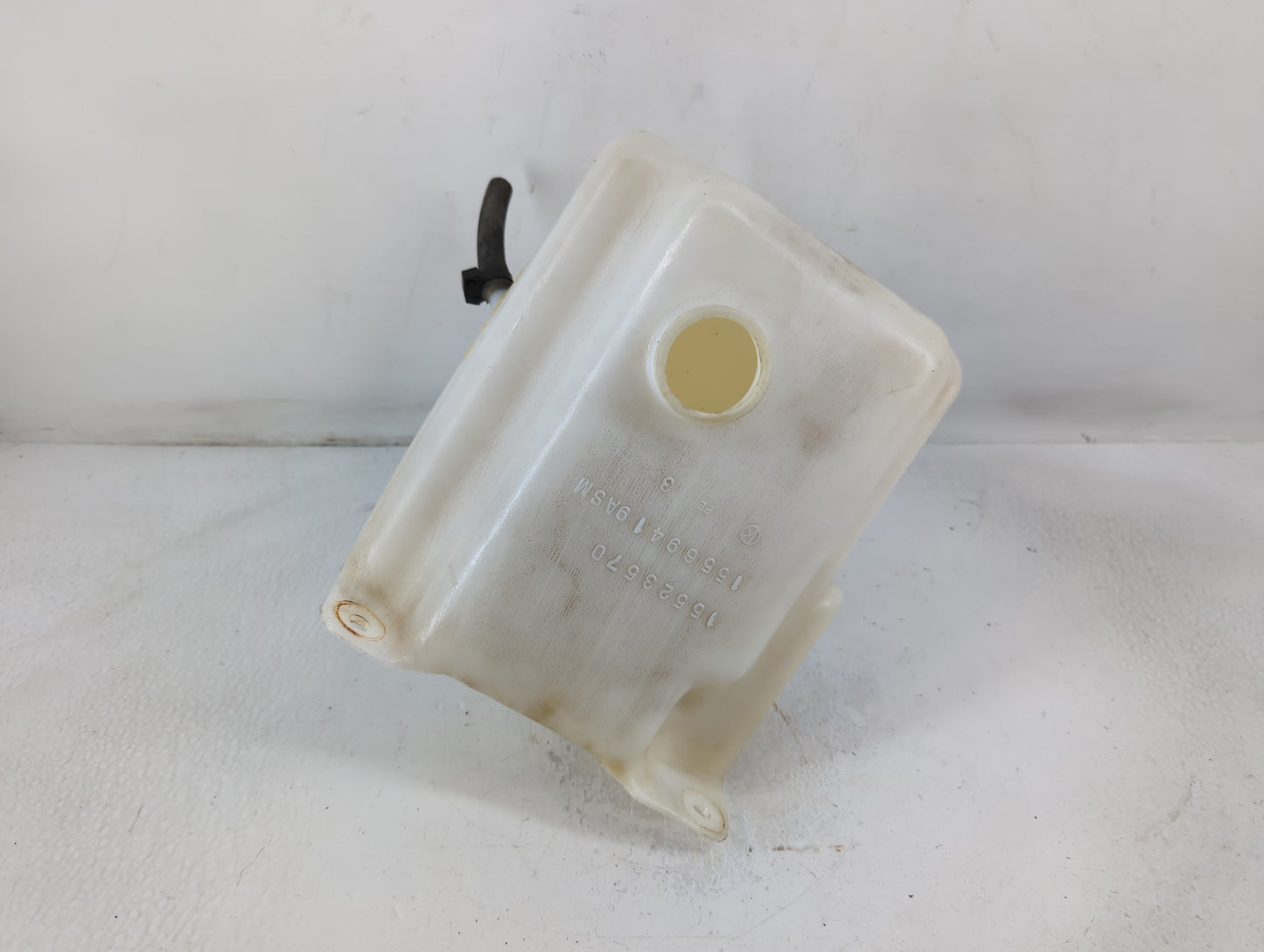 1989 Chevrolet C1500 Radiator Coolant Overflow Expansion Tank Bottle - Oemusedautoparts1.com