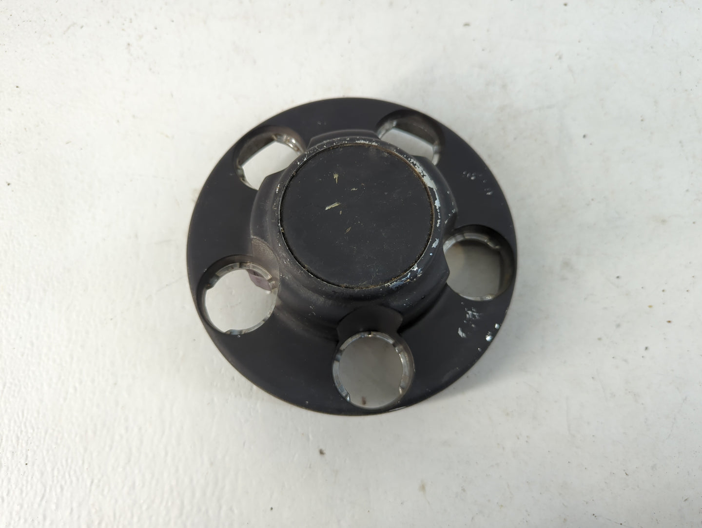 1989 Chevrolet C1500 Center Cap Oem - Oemusedautoparts1.com